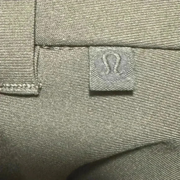 Lululemon Commission Pant Slim - Men’s Size 36 - Green - Picture 5 of 7